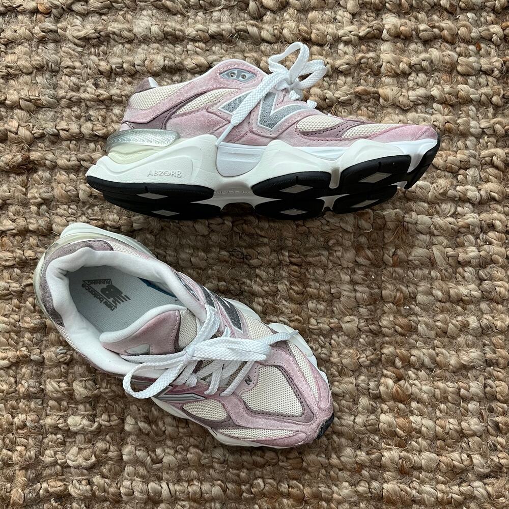 New Balance 9060 Pink White Chunky Dad Sneakers Suede Mesh Women US 7 EU 38 Y2K